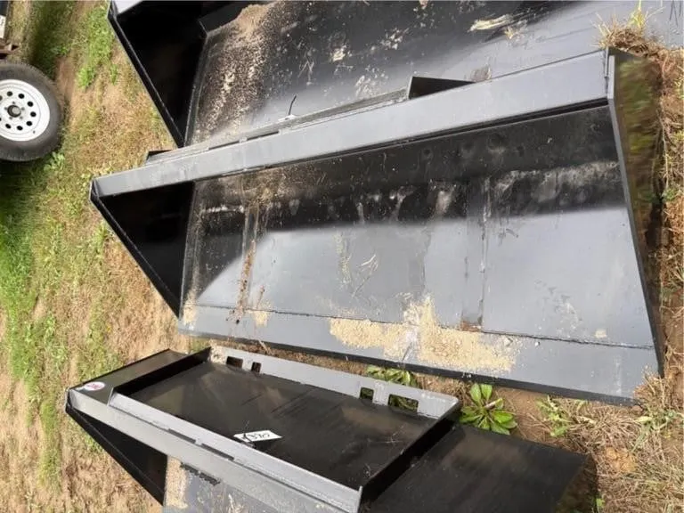 Swict 78" Skidsteer bucket