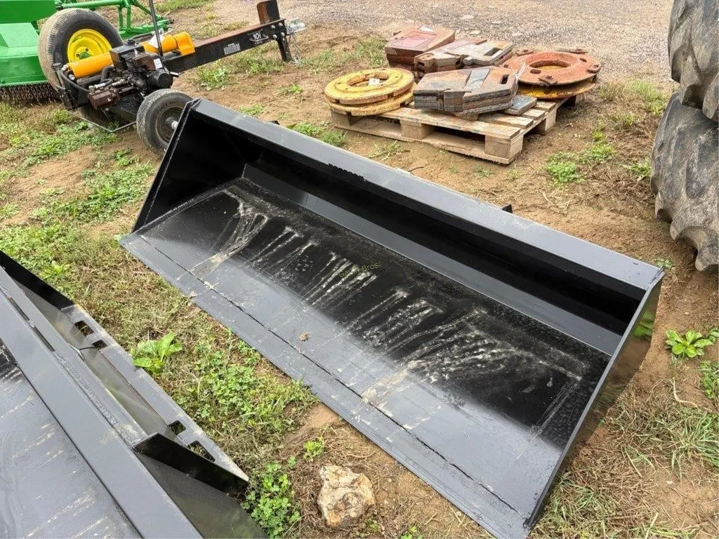 Swict 84" skidsteer bucket