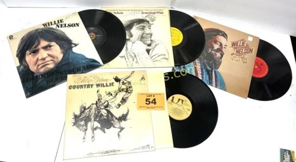 (4) WILLIE NELSON ALBUMS