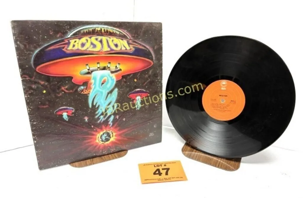 BOSTON 1976 SELF TITLED DEBUT ALBUM
