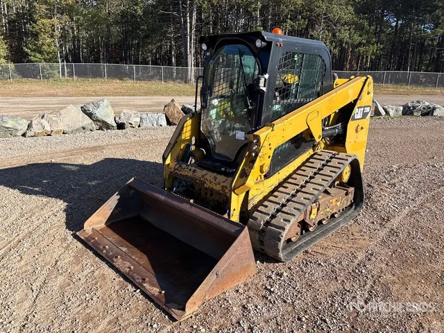 2016 Cat 239D Two-Speed Compact Track Loader