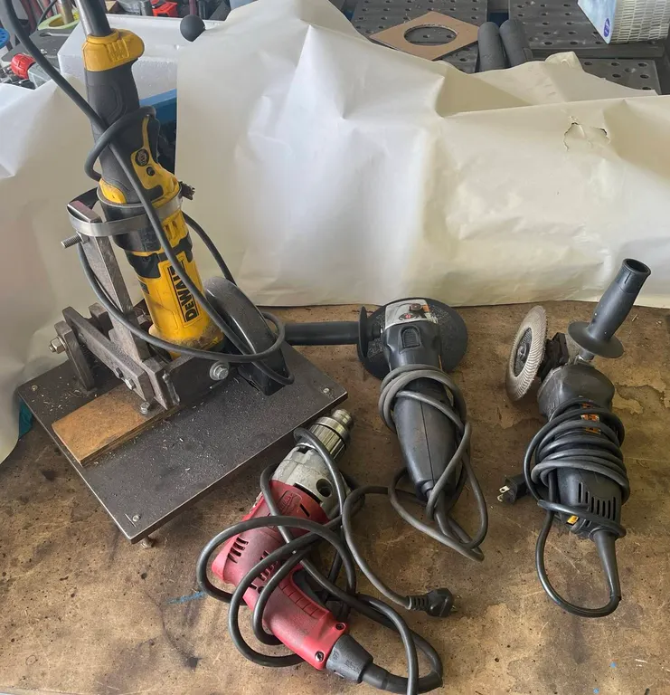 Power Tools: DeWalt, Walter Angle Grinder, Milwaukee Drill