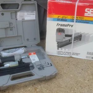 SENCO FramePro 600 Framing Nailer and Porter-Cable Brad Nailer Kit