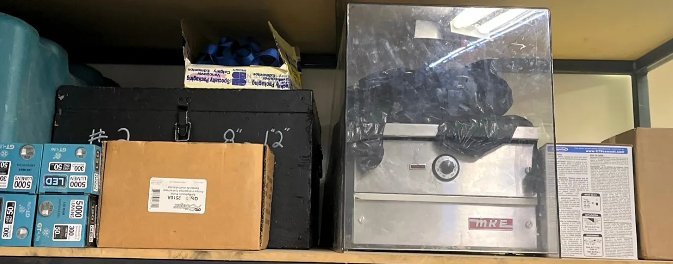 MKE Deep Fryer, Wood and Plastic Boxes