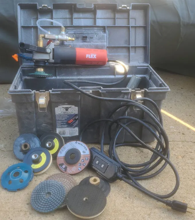 FLEX LW1509 Wet Stone Polisher Kit, Discs and DuraBull Toolbox