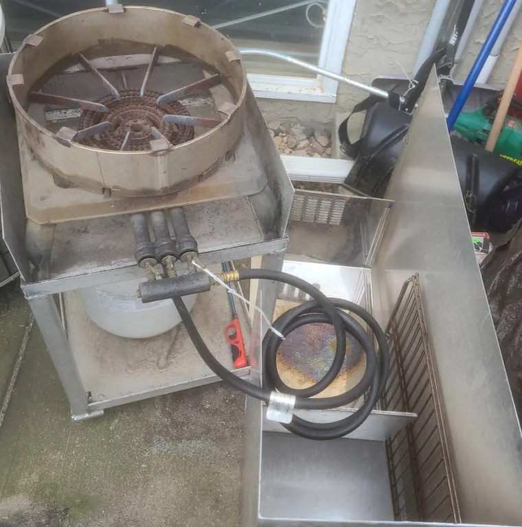 Propane Outdoor Cooker (Air Conditioner Not Included)