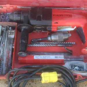 Hilti TE 10 Rotary Hammer Drill Kit with Bits, Case, and Accessories, Tested