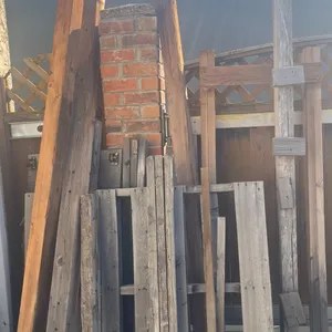 Reclaimed Wood Planks and Pallet Pieces