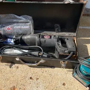Makita BO4510 Finishing Sander and Skil Model 4290 Cut-Saw