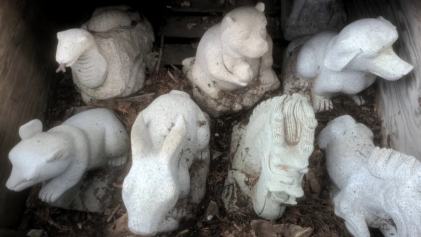 Chinese Zodiac Stone Animal Statues and Granite Finials