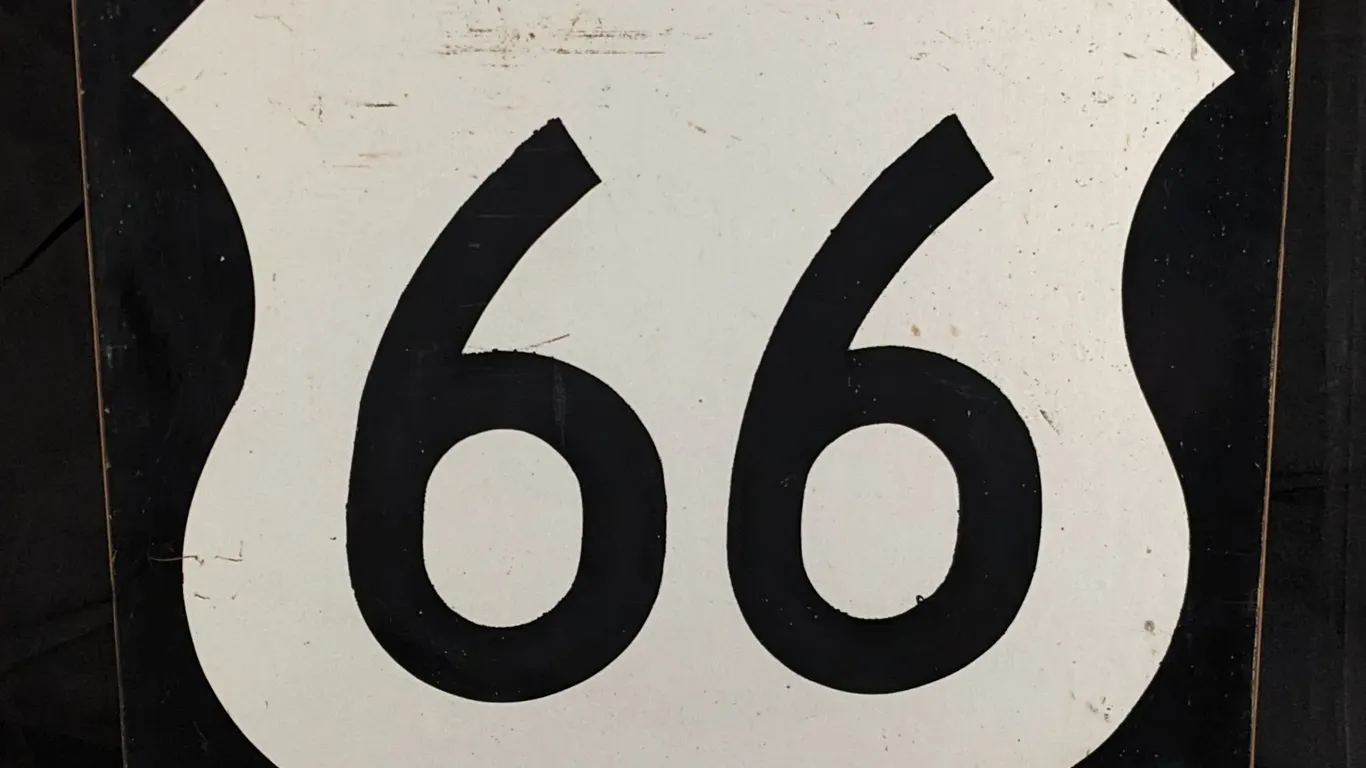 VINTAGE PLYWOOD US ROUTE 66 HIGHWAY SIGN