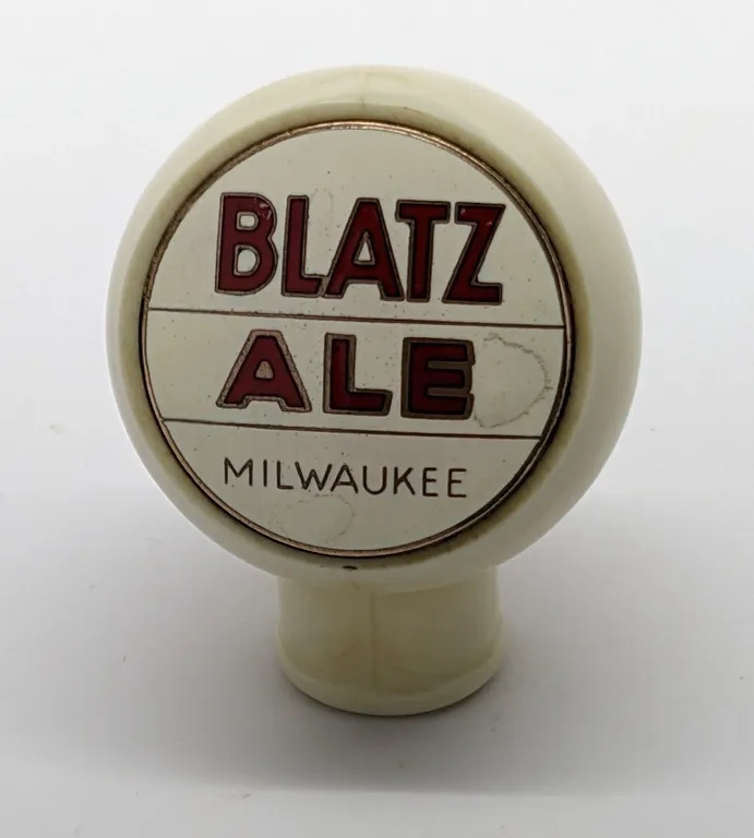 BALL TAP KNOB HANDLE BLATZ ALE BEER MILWAUKEE WISCONSIN