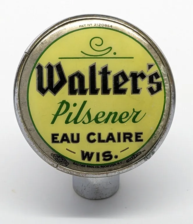 BALL TAP KNOB HANDLE WALTER'S PILSENER BEER EAU CLAIRE WISCONSIN (TIN CAN STYLE)