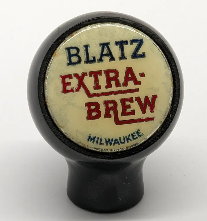 BALL TAP KNOB HANDLE BLATZ EXTRA-BREW BEER MILWAUKEE WISCONSIN