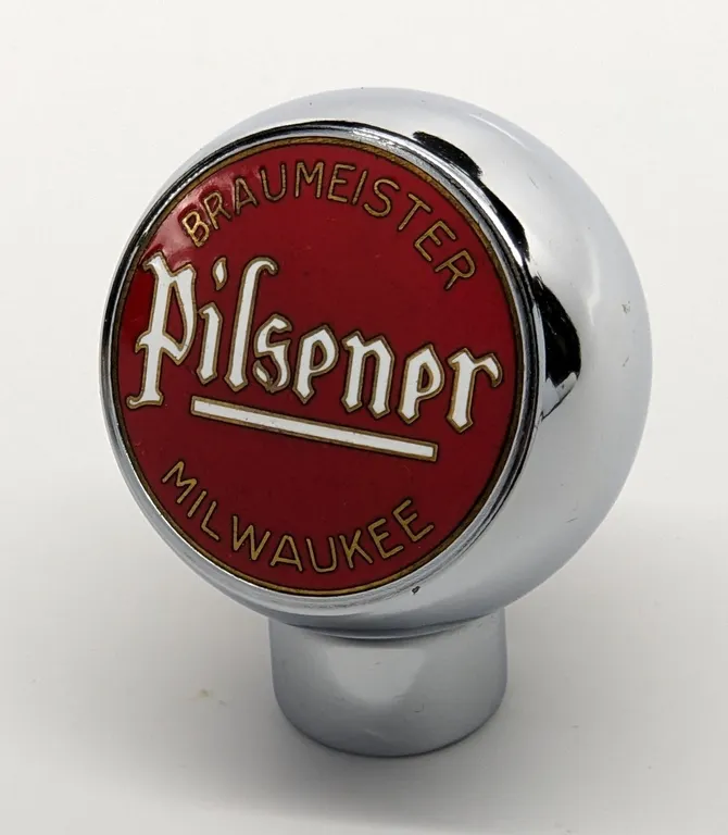 BALL TAP KNOB HANDLE BRAUMEISTER PILSENER BEER MILWAUKEE WISCONSIN (ROBBINS)