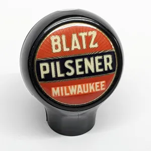 BALL TAP KNOB HANDLE BLATZ PILSENER BEER MILWAUKEE WISCONSIN (BASTIAN BROS)