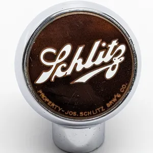 BALL TAP KNOB HANDLE SCHLITZ BEER MILWAUKEE WISCONSIN (ROBBINS)