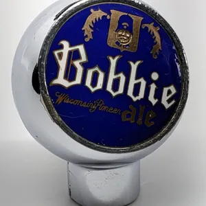 BALL TAP KNOB HANDLE BEER WISCONSIN'S PIONEER ALE TWO RIVERS (ROBBINS)