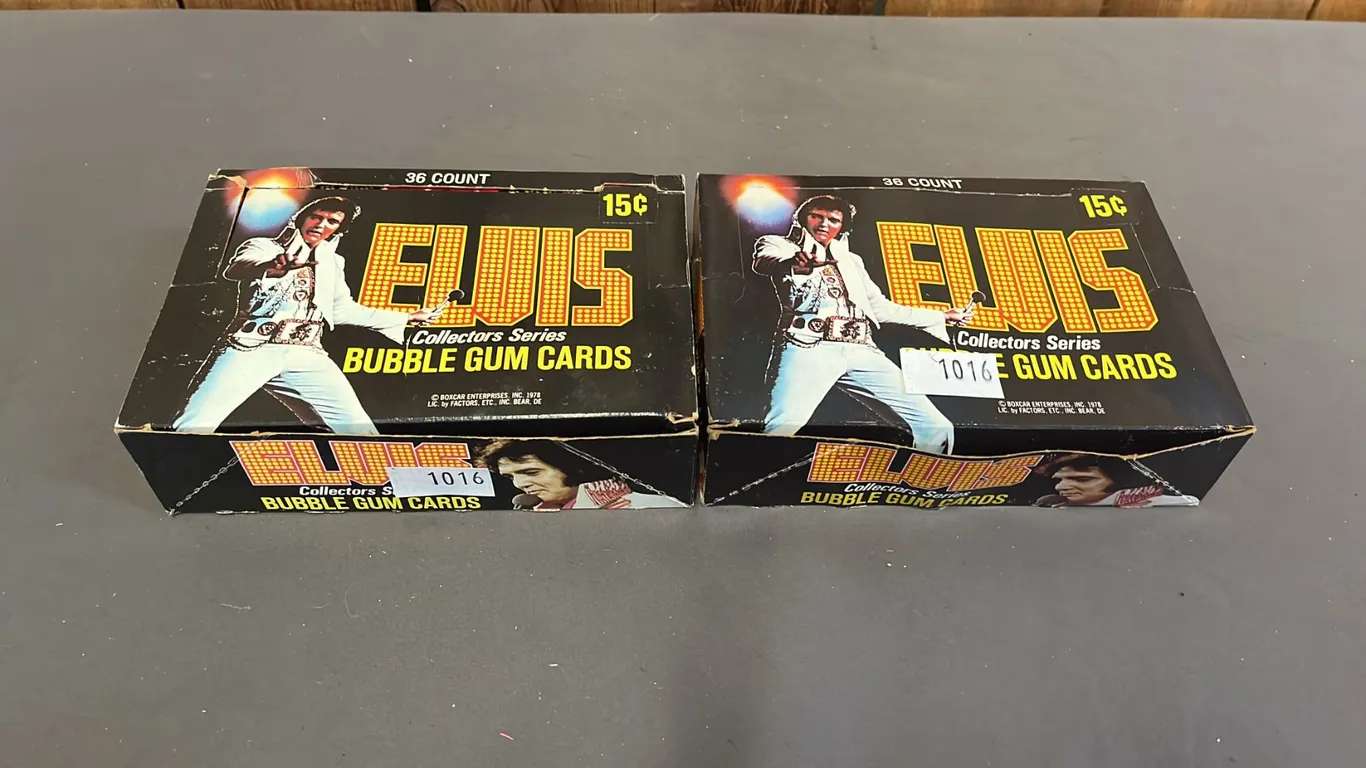 (2) BOXES OF VINTAGE 1978 DONRUSS ELVIS COLLECTORS SERIES BUBBLE GUM CARDS *PACKAGES ARE SEALED*