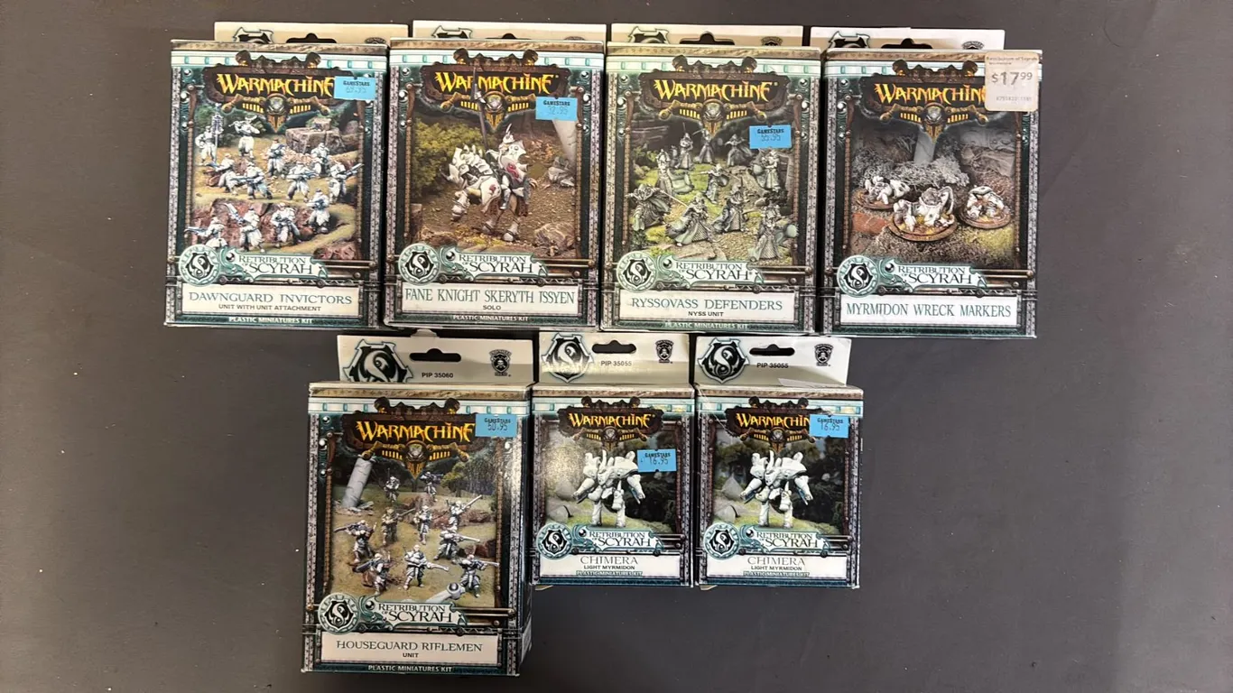 (6) ASSORTED WARMACHINE RETRIBUTION OF SCYRAH PLASTIC MINIATURES KITS & (1) WRECK MARKERS SET