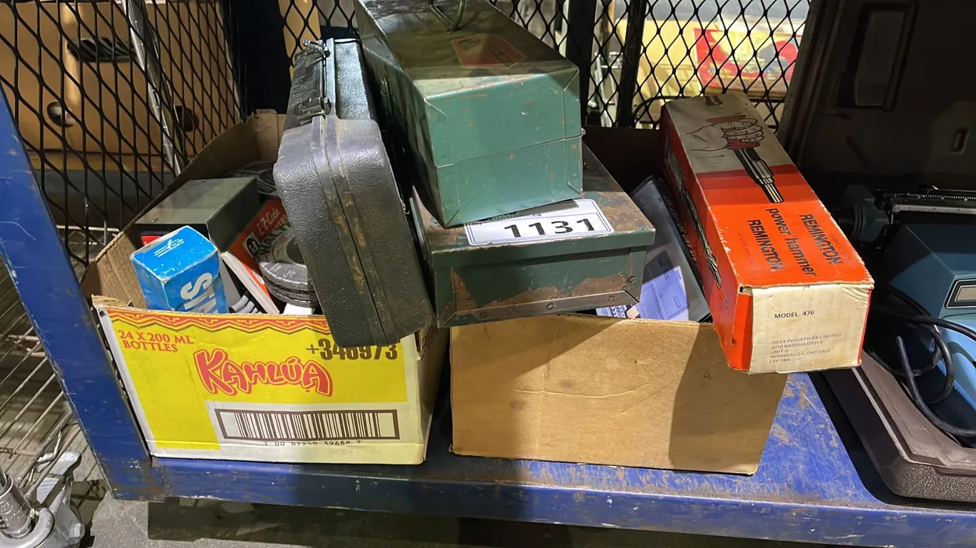 ASSORTED ITEMS INCLUDING REMINGTON POWER HAMMER, TOOL BOX, CUTTING DISK AND MORE