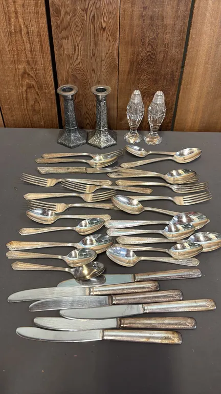 BOX OF VTG. METAL CANDLESTICKS, GLASS SALT & PEPPER SHAKERS & ASSTD. SILVER PLATED FLATWARE