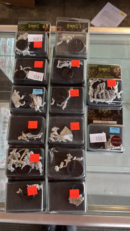 (14) ASSORTED HORDES TROLLBLOODS & CIRCLE OF ORBOROS MINIATURES