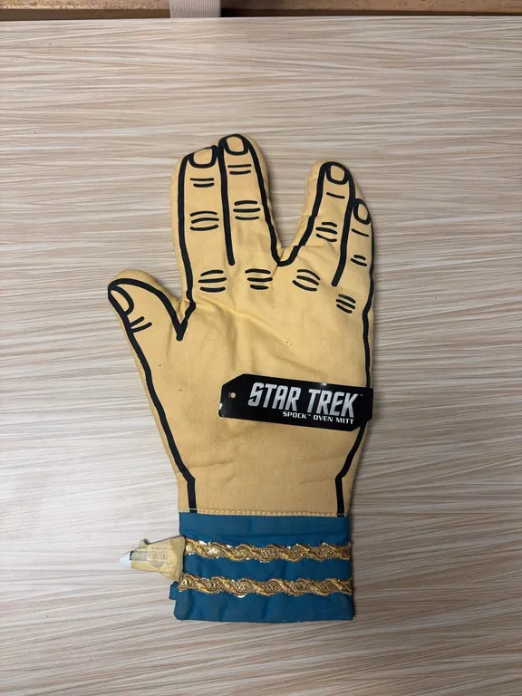 Star Trek Spock Oven Mitt
