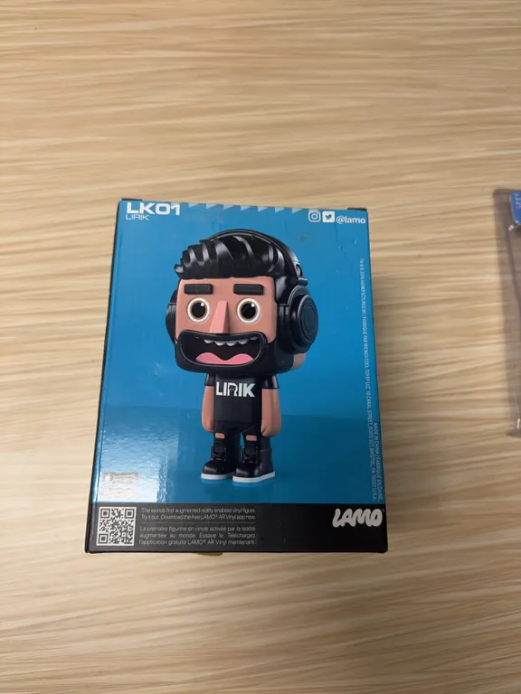 LK01 Lirik Lamo