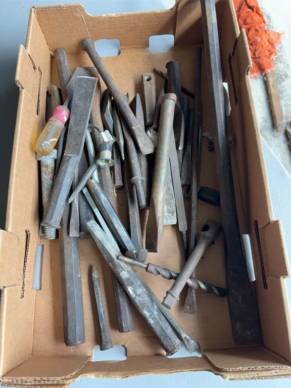 Chisels and Pry Bars
