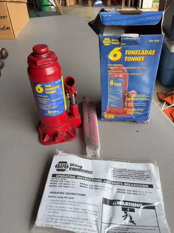6 Ton Bottle Jack NIB