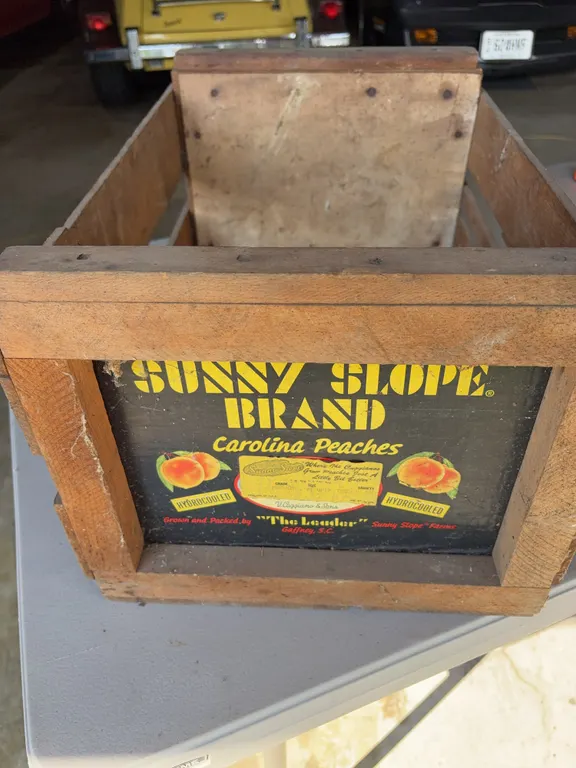 Peach Crate
