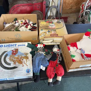 Christmas Items/Decorations