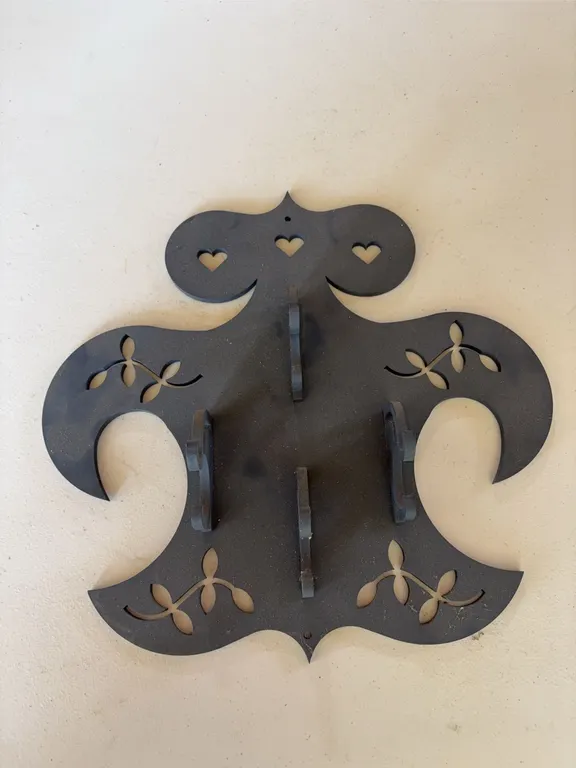 Decorative Steel Wall Hanging with Hooks