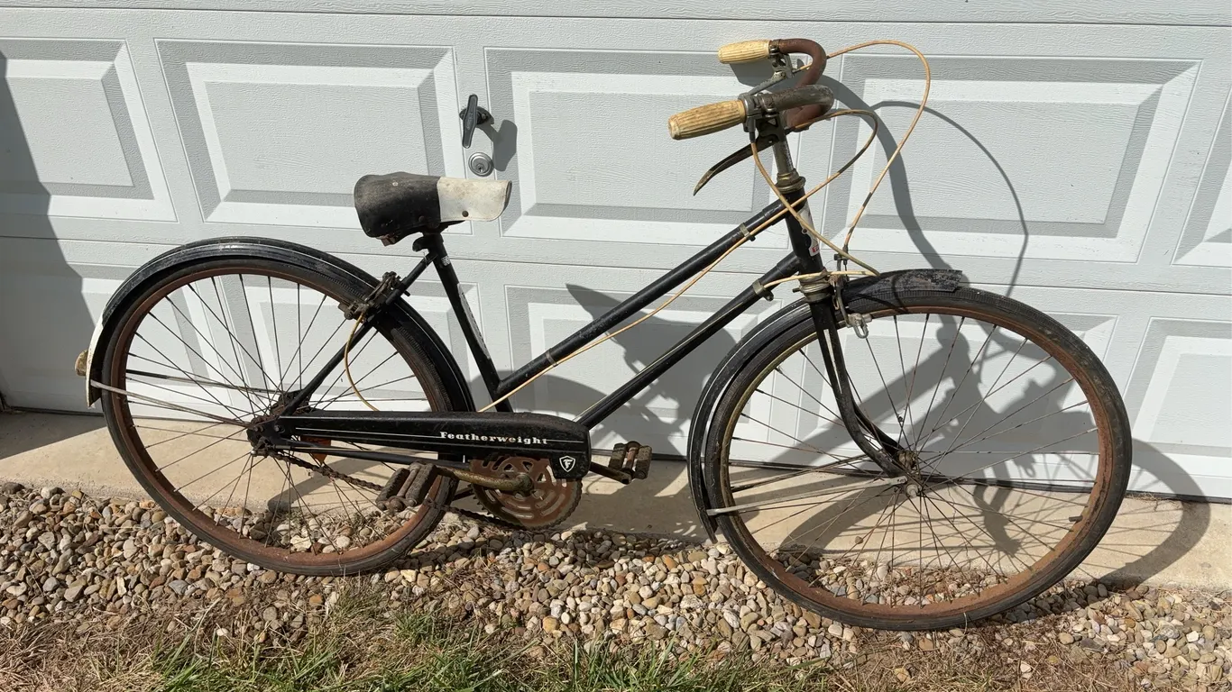 Vintage Firestone Feather Weight, Bicycle Girls