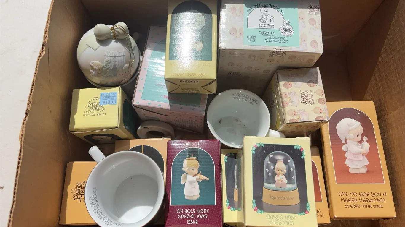 Box with Precious Moments