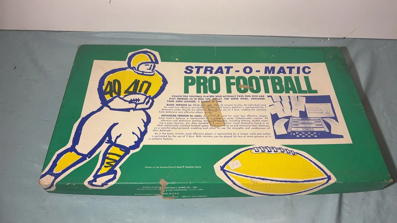 Strato Matic Pro Football