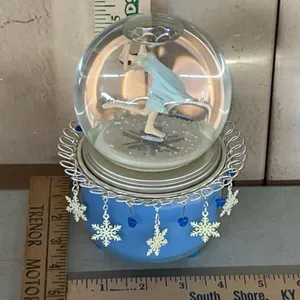 Hallmark Ice Skating Musical Snow Globe Peggy Fleming 1968 Olympic Gold Medalist, Grenoble, France,