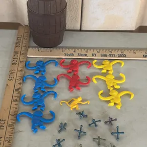 1966 Barrel Of Monkeys W/Some Jacks