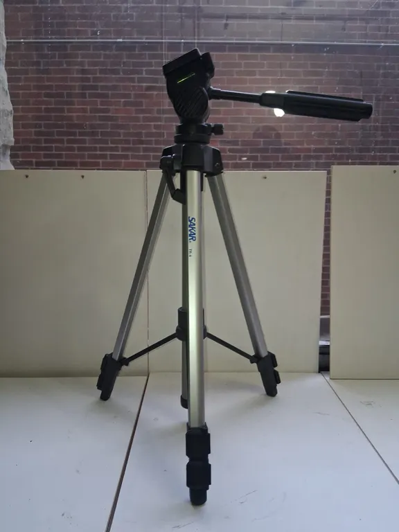 SAKAR Tripod