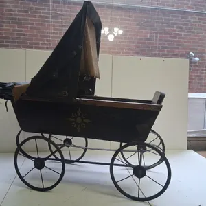 Antique Babydoll Carriage