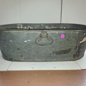 Antique Galvanized Metal Wash tub