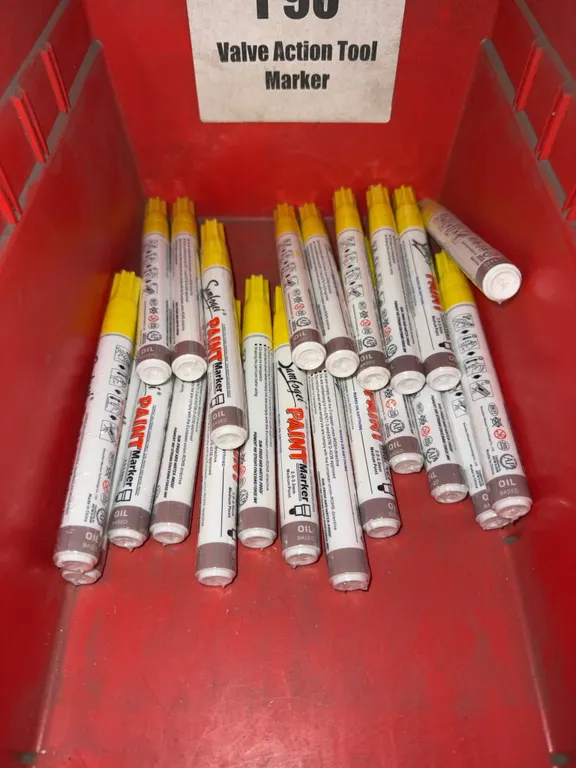 Lot of yellow paint markers