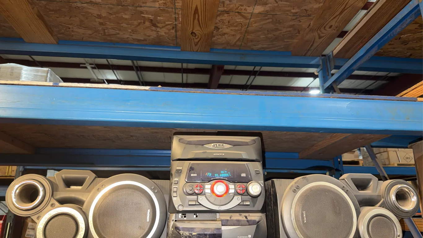 Working radio with 2 speakers 