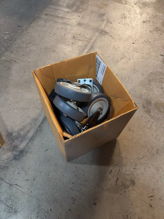 Set Of 6 Brand New 5” Caster Wheels