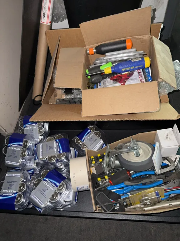 Miscellaneous tools, batteries, and saws