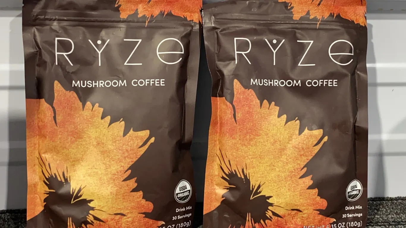 *NEW* Ryze Mushroom Coffee 2 Bags - Best By 1/2028