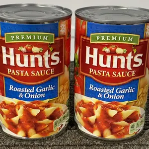 *NEW* 2 Pack, Hunt's Roasted Garlic & Onion Pasta Sauce, 24 Oz Each - Best By:  Not Visible