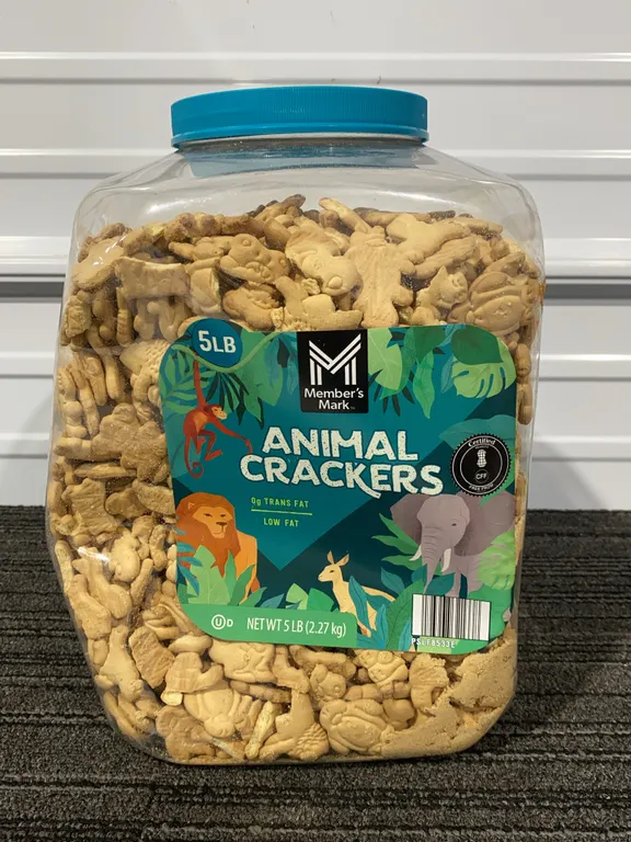 *NEW* Member's Mark Animal Crackers 5 lb - Best By: 2/13/2027