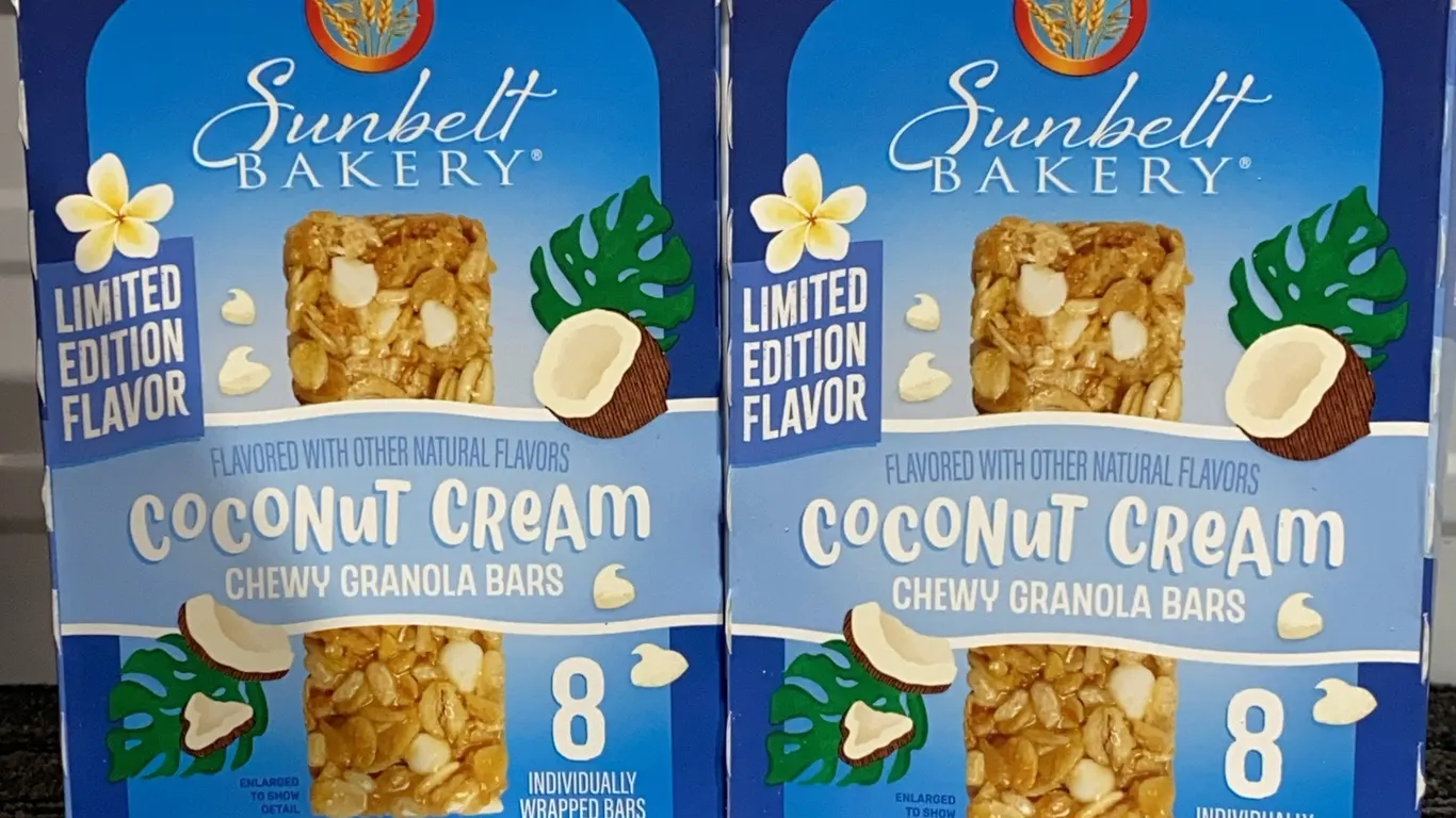 *NEW* 2 Pack, Sunbelt Bakery Coconut Cream Chewy Granola Bars, 8 Ct Each - Best By: 8/9/2026